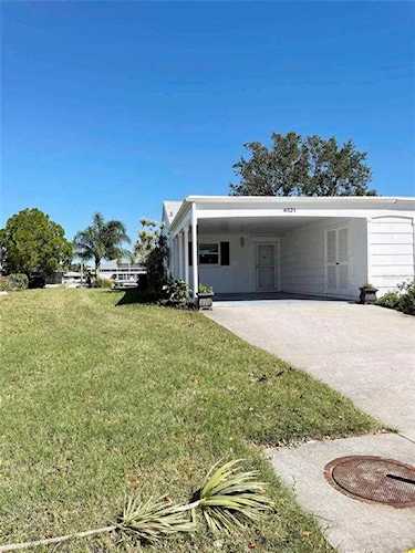 4521 Mount Vernon Dr #4521 Bradenton, FL 34210