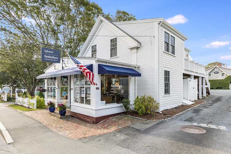 409 Main Street Chatham, MA 02633
