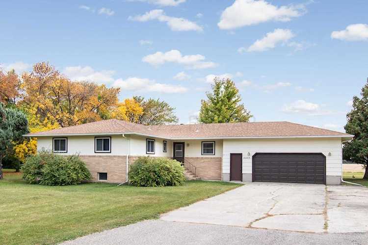 4267 41 Ave S Moorhead, MN 56560