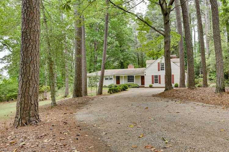 1364 Moyer Rd Newport News, VA 23608