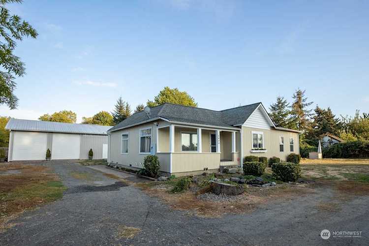 1090 Willow St Kelso, WA 98626 MLS# 2004556 | PNWR.com Photo 1