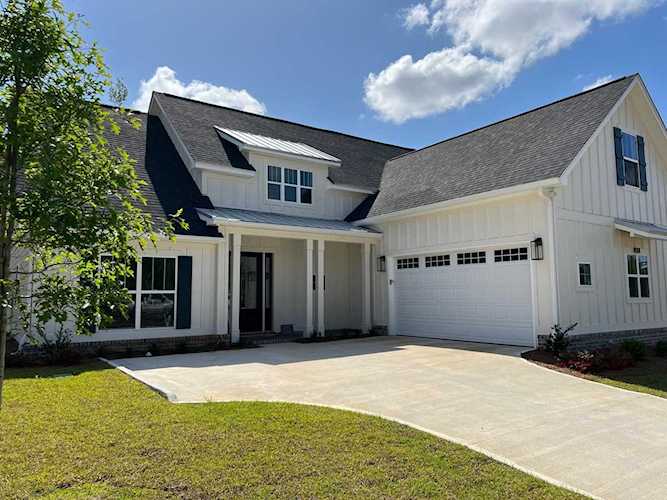 522 Knotted Pine Dr Tallahassee, FL 32312