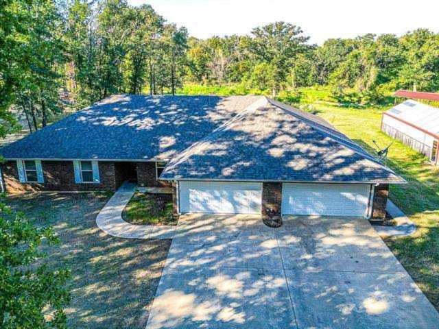 2037 SE County Road 3310 Kerens, TX 75144