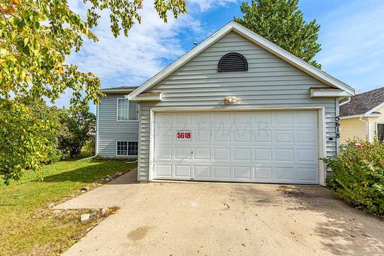 5618 19th St S Fargo, ND 58104 | MLS 22-4954 Photo 1