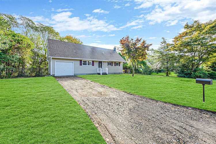 17 Haig Avenue East Patchogue, NY 11772