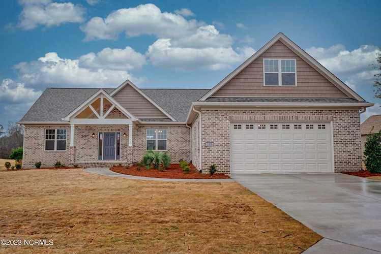 162 Windsor Court Hampstead, NC 28443