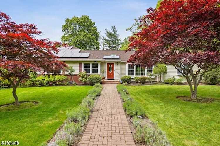 33 Highlands Ave Springfield Twp., NJ 07081