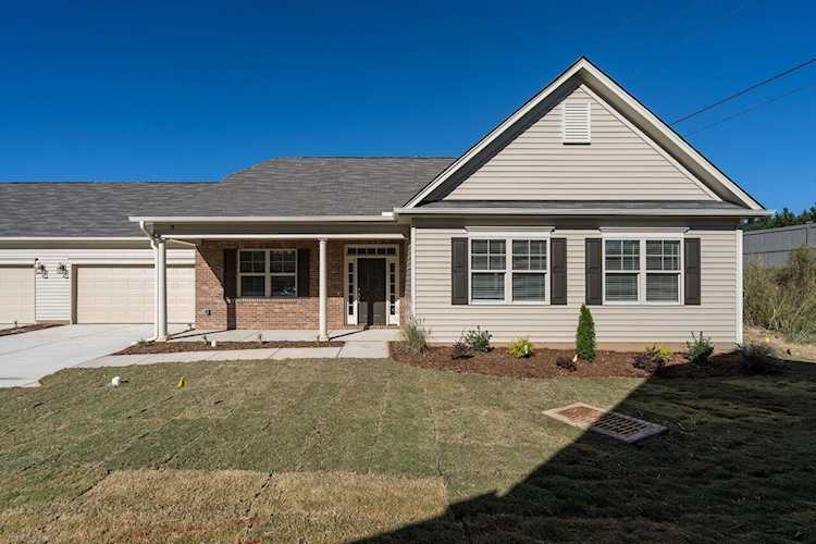 38 W Catalina Court Clayton, NC 27527