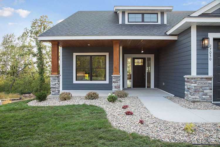 9998 Kari Way Elko New Market, MN 55020
