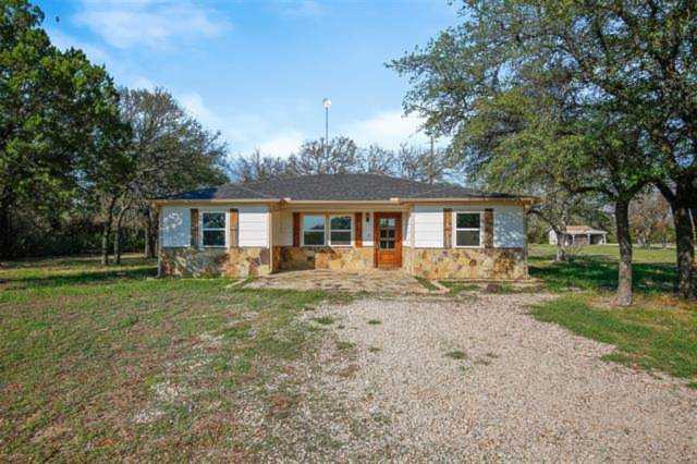 1328 James C Road Weatherford, TX 76085