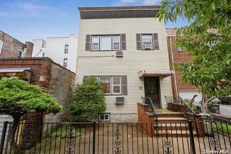 25-88 38th Street Astoria, NY 11103
