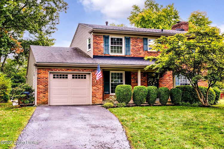 10214 Blue Ridge Ct Louisville, KY 40223