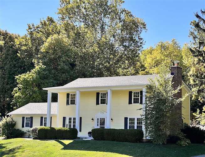 12984 Andover Dr Carmel, IN 46033 | MLS 21873058 Photo 1