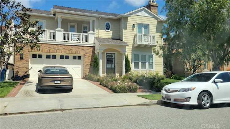 7551 Shore Cliff Dr Los Angeles, CA 90045