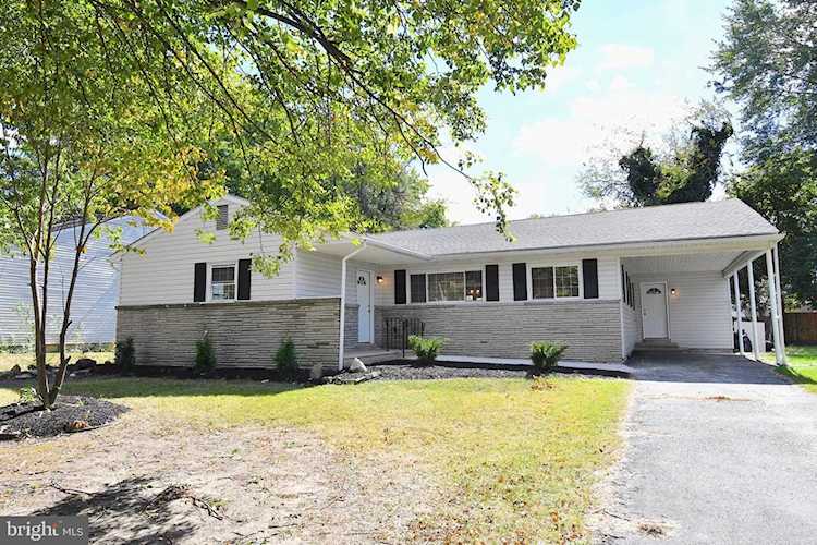328 Browning Ln Cherry Hill, NJ 08003