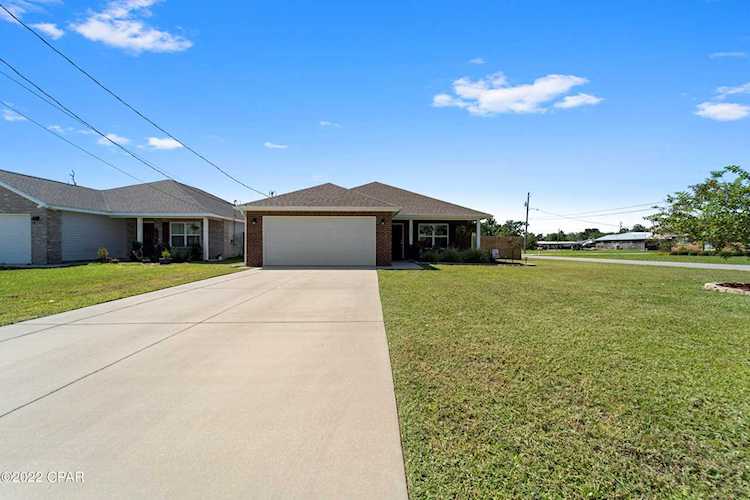 2839 Bartow Ave Panama City FL 32405 732893 Highland City home for sale Beautiful 2017 construction on an over-sized corner lot. Fully fenced in backyard with a side RV... Photo 1