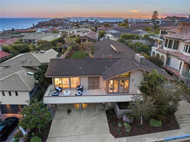 933 Emerald Bay Laguna Beach, CA 92651 | MLS LG22074813 Photo 1