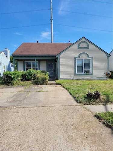 1228 Northvale Dr Virginia Beach, VA 23464 home for sale, MLS#10460057 - Crescas Real Estate Photo 1