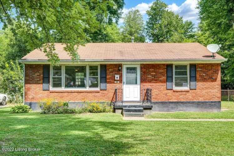 3217 Donald Dr Louisville, KY 40216 | MLS 1621312 Photo 1