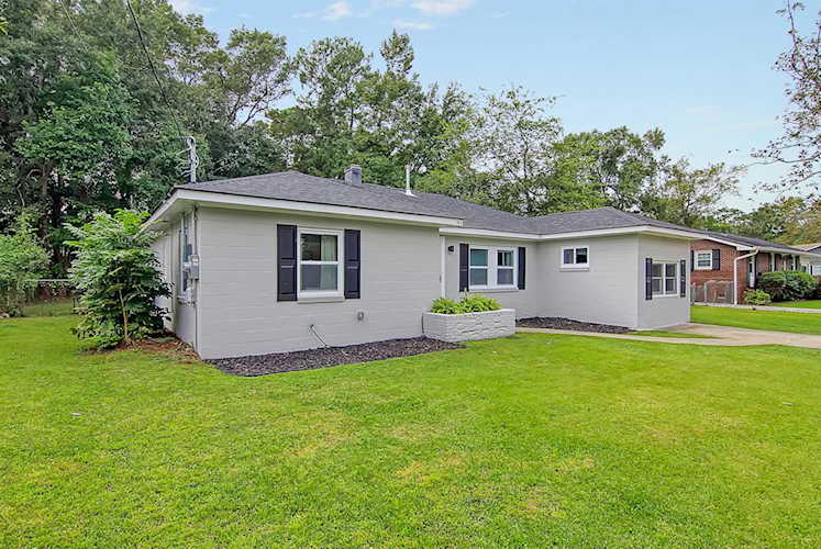 749 W Oak Forest Drive Charleston, SC 29407 | MLS 22025512 Photo 1