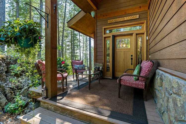 1963 Ridge Crest Dr Whitefish, MT 59937