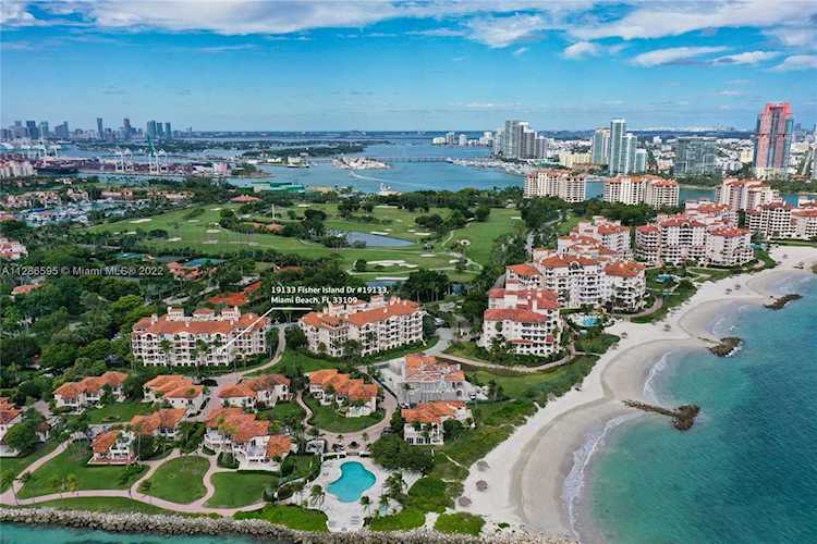 19133 Fisher Island Dr #19133 Miami Beach, FL 33109