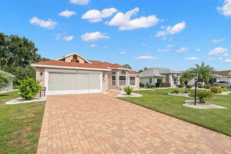 2041 E Del Webb Blvd Sun City Center, FL 33573