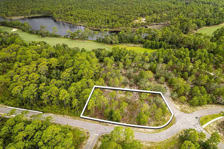 1529 Sharks Tooth Trail Panama City Beach, FL 32413