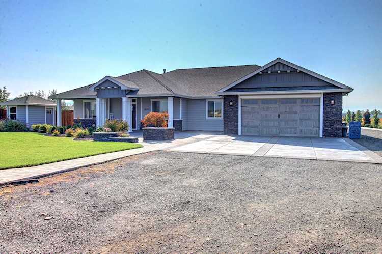 3124 Merry Ln White City, OR 97503