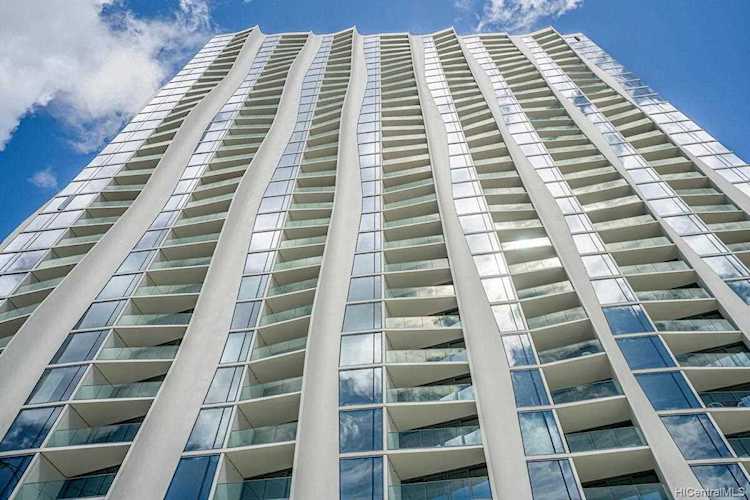 1000 Auahi Street #1404 Honolulu, HI 96814