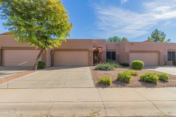1945 S Navajo Way Chandler, AZ 85286 | MLS 6475953 Photo 1