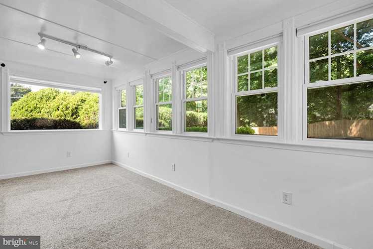 9301 Glenville Rd Silver Spring, MD 20901 | MLS MDMC2064838 Photo 1