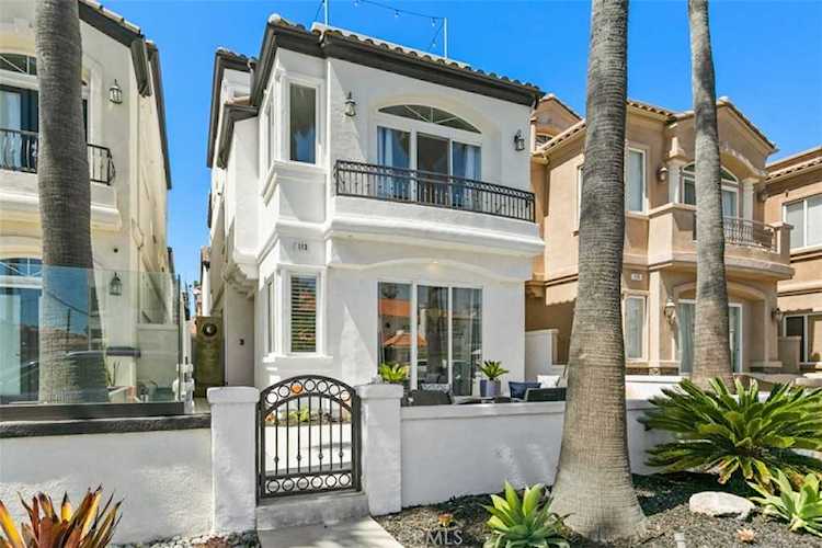 113 18th St Huntington Beach, CA 92648