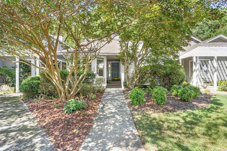 223 Kirkwood Drive Chapel Hill, NC 27514 | MLS 2474204 Photo 1