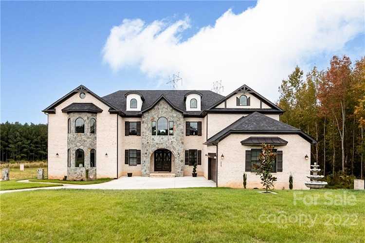 2025 Boswell Way Weddington, NC 28104
