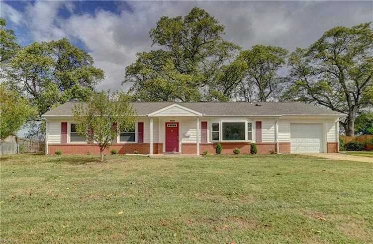 Virginia Area Real Estate Agent Photo 1
