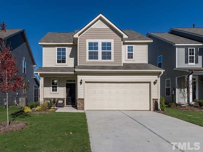 1220 Sidney Creek Drive Zebulon, NC 27597