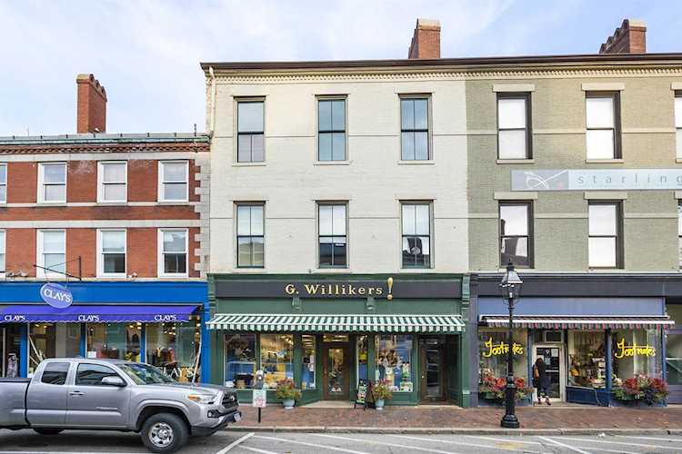 11 Market St #3 Portsmouth, NH 03801