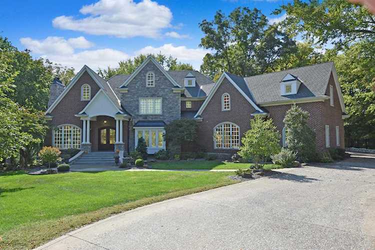 7307 Newburgh Road Evansville, IN 47715