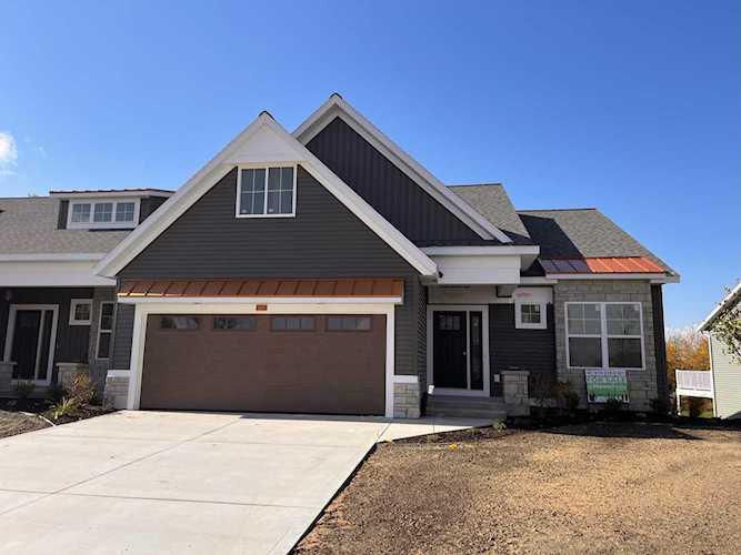 4704 West Wind Dr #2 Holland, MI 49423