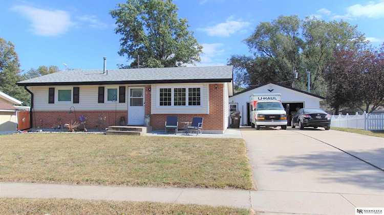 10730 N 138th St Waverly, NE 68462