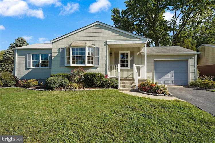 11 Cherry Rd New Castle, DE 19720 | MLS DENC2031882 Photo 1