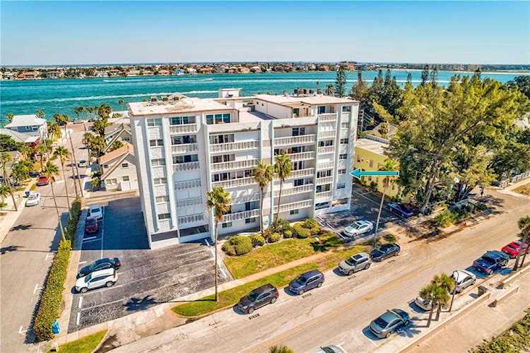 403 Gulf WAY #301 St. Pete Beach, FL 33706