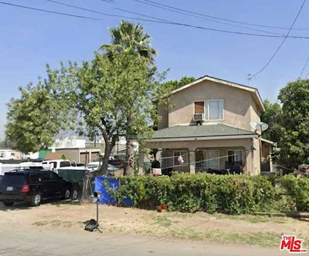 24208 5th St San Bernardino, CA 92410
