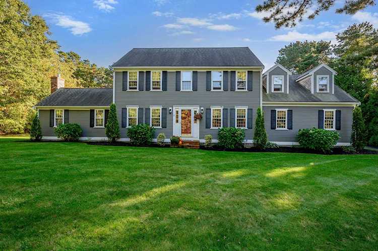 5 Buxus Shores Circle Sandwich, MA 02563
