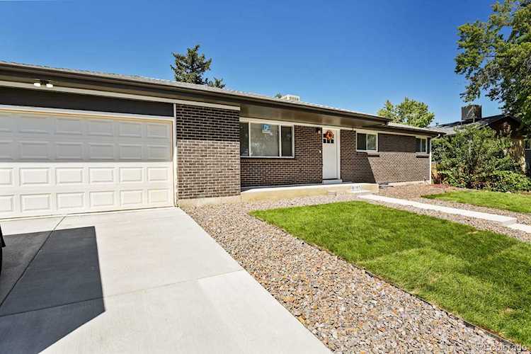6187 Vivian Ct Arvada, CO 80004 | MLS 5971771 Photo 1