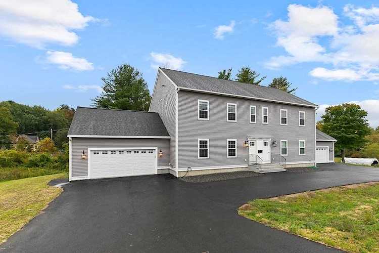 194 Main St #194 Groveland, MA 01834