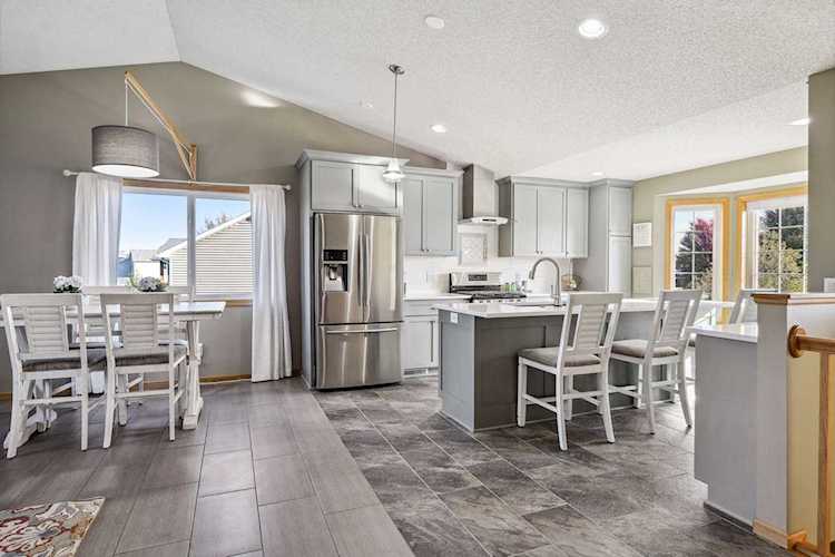 1293 5th Street SW Delano, MN 55328