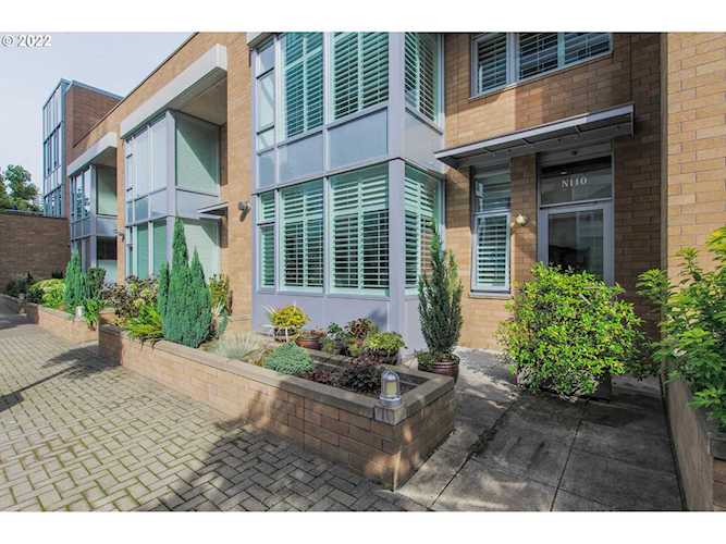 1900 S River DR #N110 Portland, OR 97201