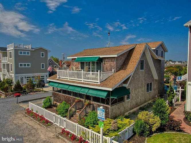67 Atlantic Ave Bethany Beach DE is a home for sale | BEACHLIFE | Photo 1